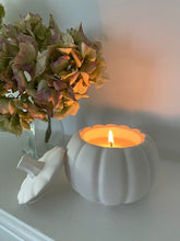 Load image into Gallery viewer, Pumpkin Limited Edition Candle