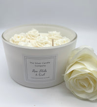 Load image into Gallery viewer, Rose Petals & Oud Limited Edition Candle