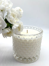 Load image into Gallery viewer, Luxury Clear Glass Geometric Candle