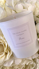 Load image into Gallery viewer, Fleurs Signature Candle