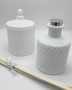 Matt White Geometric Gift Set