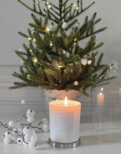 Load image into Gallery viewer, Noel Signature Candle
